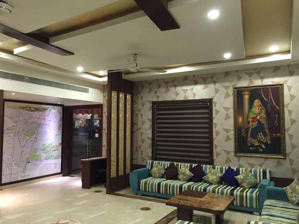 Hotel Ratnawali จ๊อดปูร์ ภายนอก รูปภาพ